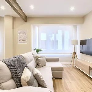 https://apt-apartamento-familiar-con-wifi-a-estrenar-en.sansebastianhotels.net